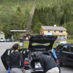 Se preparando para subir, estacionamento do Trolltunga.